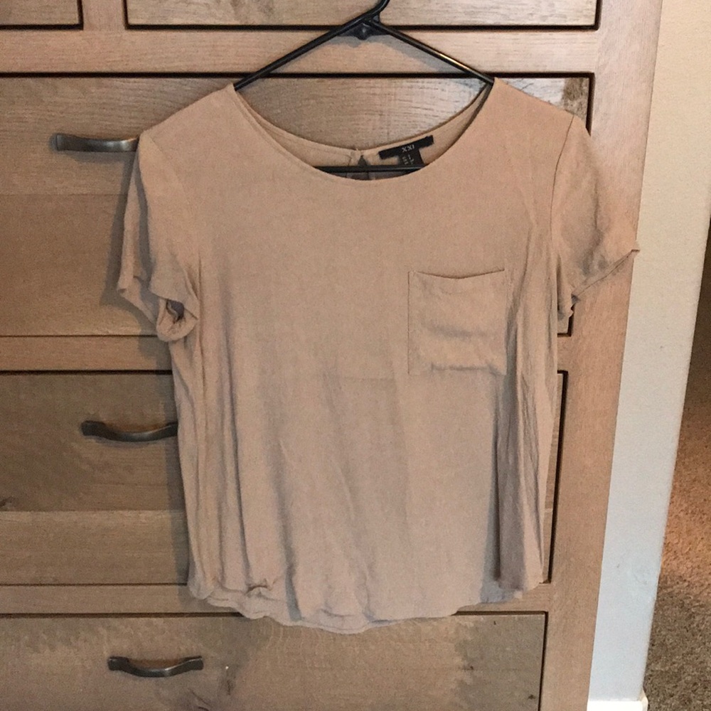 Women’s shirt